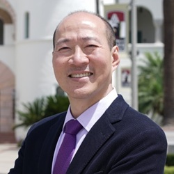 Dr. Y. Barry Chung Receives 2025 APA Award